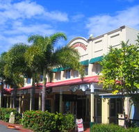 Macrossan House Boutique Holidays Apts - New Castle Holiday