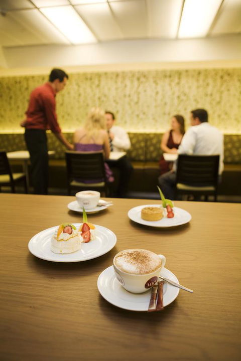 University House - ANU - New Castle Holiday 24