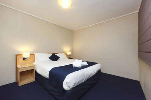 Ibis Styles Canberra - New Castle Holiday 24