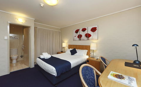 Ibis Styles Canberra - New Castle Holiday 9