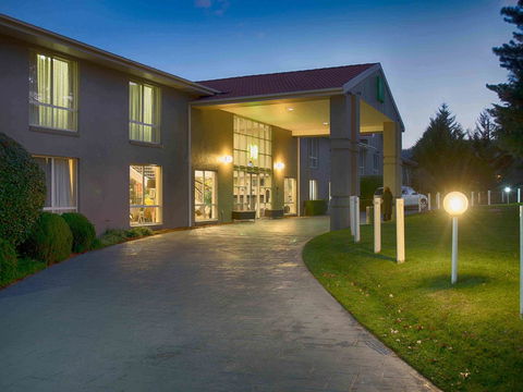 Ibis Styles Canberra - New Castle Holiday 44