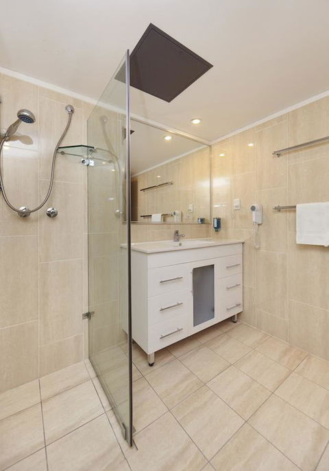 Ibis Styles Canberra - New Castle Holiday 19