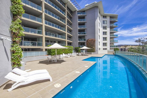 Pacific Suites Canberra - New Castle Holiday 2
