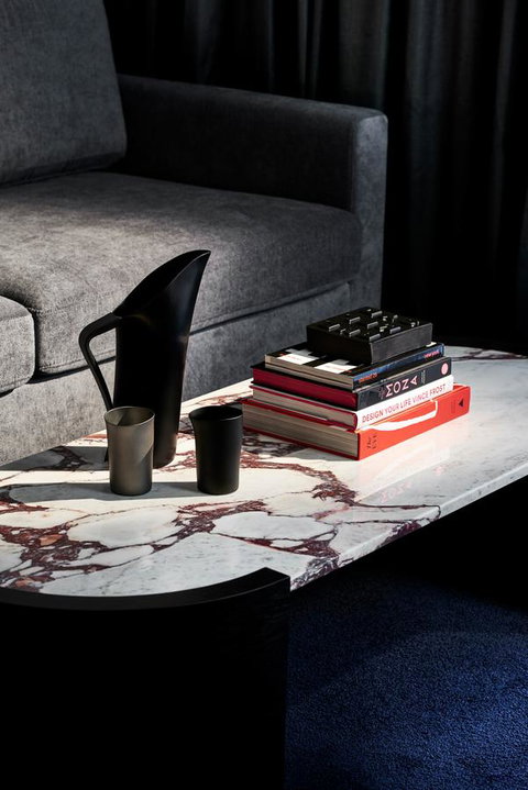 Midnight Hotel, Autograph Collection - New Castle Holiday 13