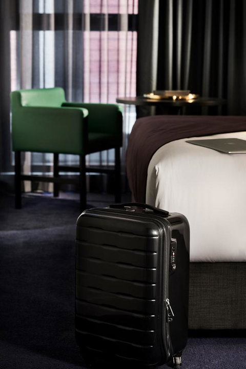 Midnight Hotel, Autograph Collection - New Castle Holiday 15