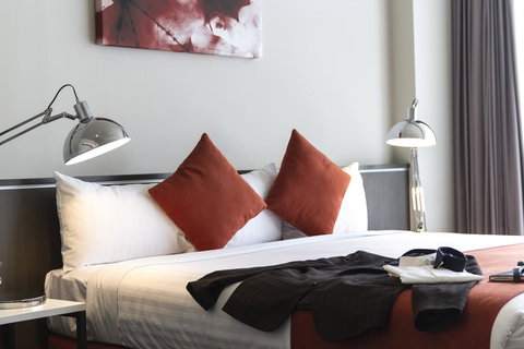 Abode Woden - New Castle Holiday 25