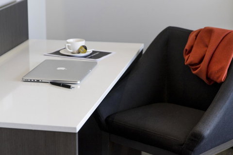 Abode Woden - New Castle Holiday 23