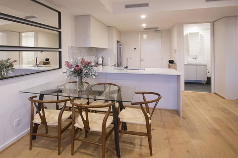 Greenwich Apartment - New Castle Holiday 2