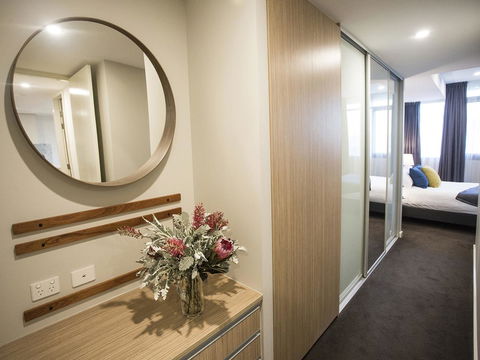 Greenwich Apartment - New Castle Holiday 4