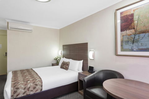Garden City Hotel, Best Western Signature Collection - New Castle Holiday 5