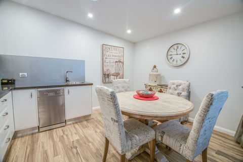 De Russie Boutique Hotel - New Castle Holiday 1