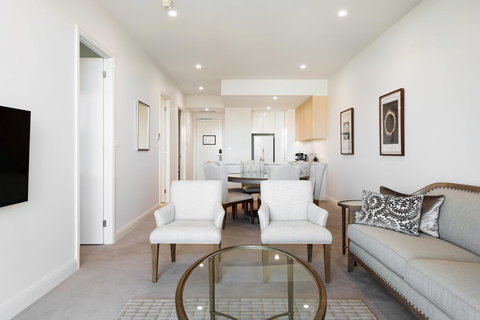 Knightsbridge Canberra - New Castle Holiday 15