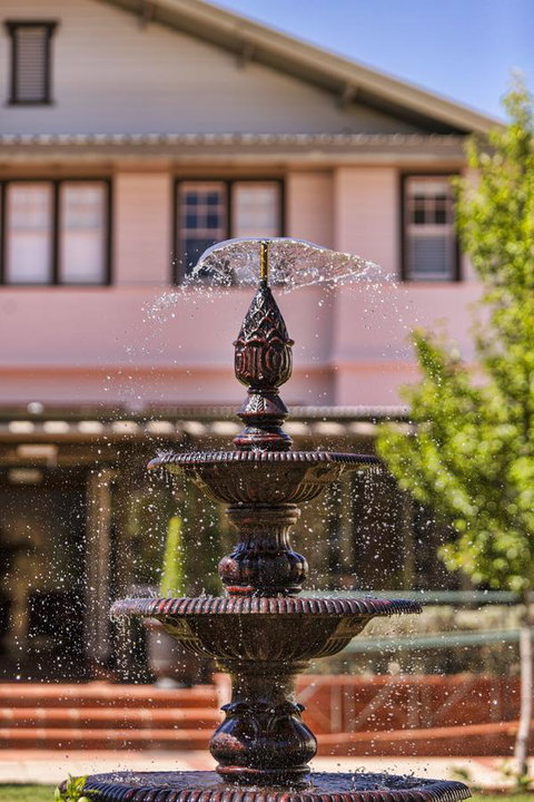 Hotel Kurrajong Canberra - New Castle Holiday 3