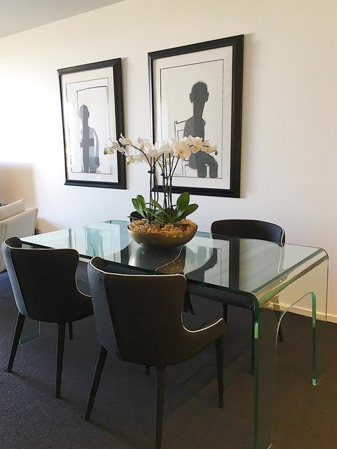 Birch Apartments In The City - New Castle Holiday 3