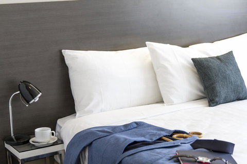 Abode Tuggeranong - New Castle Holiday 3