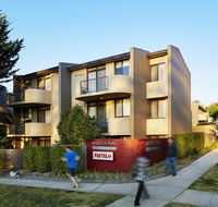 Manuka Park Serviced Apartments - New Castle Holiday