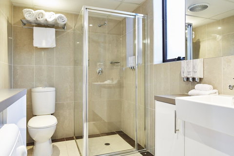 Manuka Park Serviced Apartments - New Castle Holiday 30