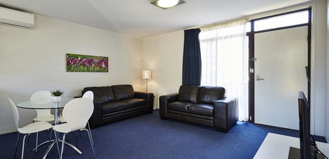 Manuka Park Serviced Apartments - New Castle Holiday 32