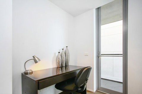 Realm Park 39 Barton ACT - New Castle Holiday 43