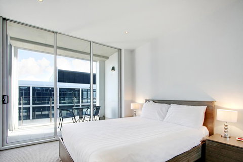 Realm Park 39 Barton ACT - New Castle Holiday 35