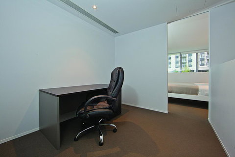 Realm Park 39 Barton ACT - New Castle Holiday 17