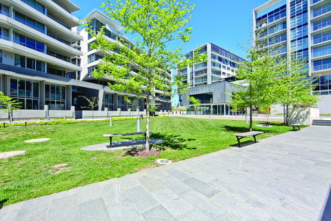 Realm Park 39 Barton ACT - New Castle Holiday 23