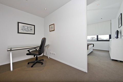 Realm Park 39 Barton ACT - New Castle Holiday 9