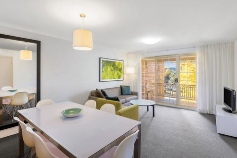 Adina Serviced Apartments Canberra Kingston - New Castle Holiday 11