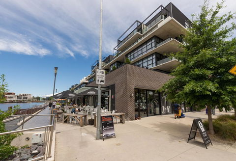 Dockside 4 Kingston ACT - New Castle Holiday 8