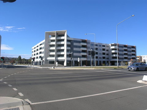 Kesh At Hudson Square - New Castle Holiday 1