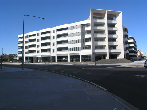 Kesh At Hudson Square - New Castle Holiday 15