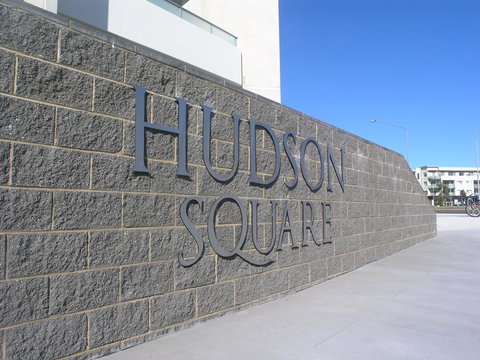 Kesh At Hudson Square - New Castle Holiday 40