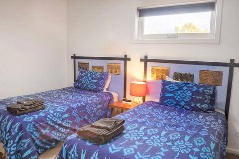 One Of A Kind Apartments - New Castle Holiday 19