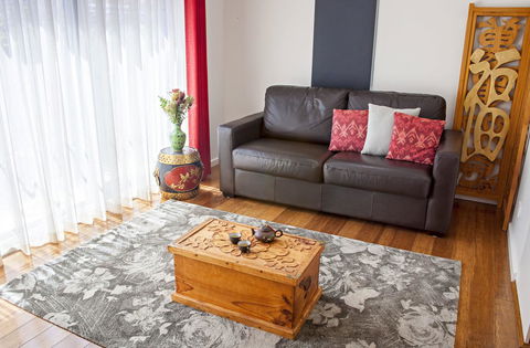 One Of A Kind Apartments - New Castle Holiday 8