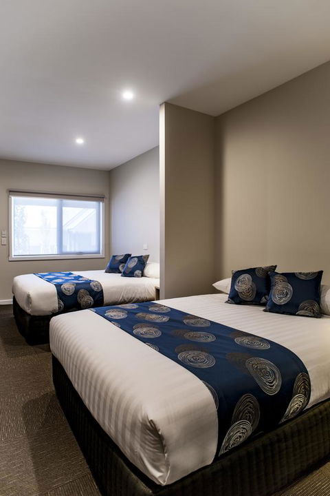 Leumeah Lodge - New Castle Holiday 8