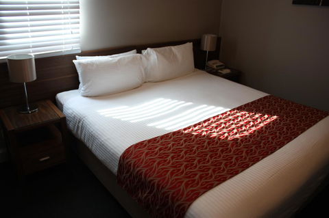 Quality Hotel Dickson - New Castle Holiday 16