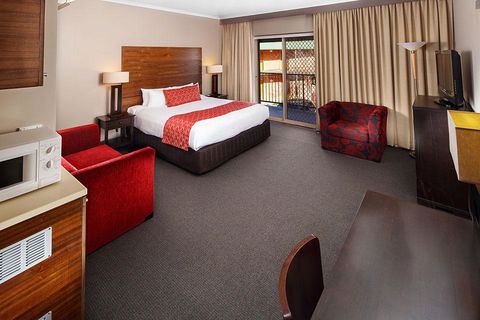 Quality Hotel Dickson - New Castle Holiday 15