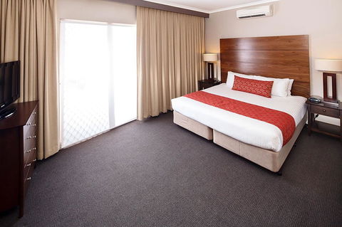 Quality Hotel Dickson - New Castle Holiday 22