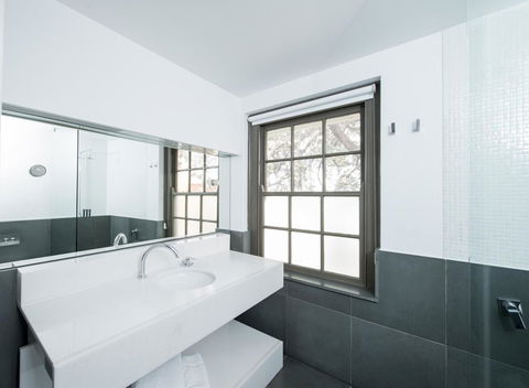 Peppers Gallery Hotel - New Castle Holiday 40