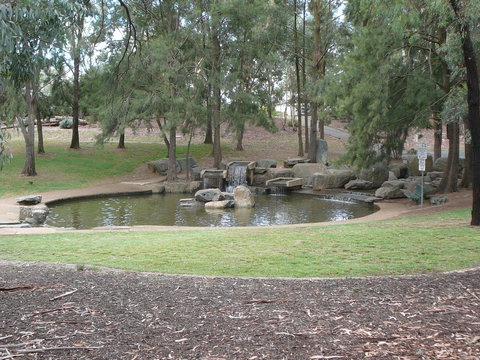 3BR Executive Apartment With Lake And Mountain Views - New Castle Holiday 10