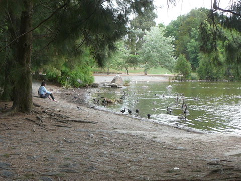 3BR Executive Apartment With Lake And Mountain Views - New Castle Holiday 16