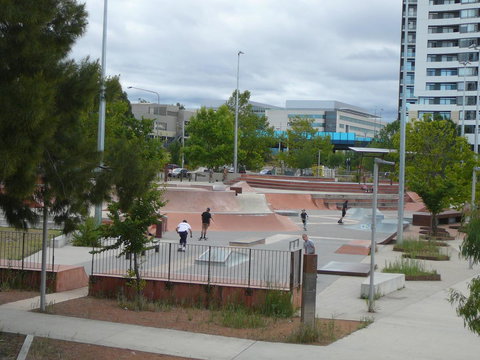 3BR Executive Apartment With Lake And Mountain Views - New Castle Holiday 14