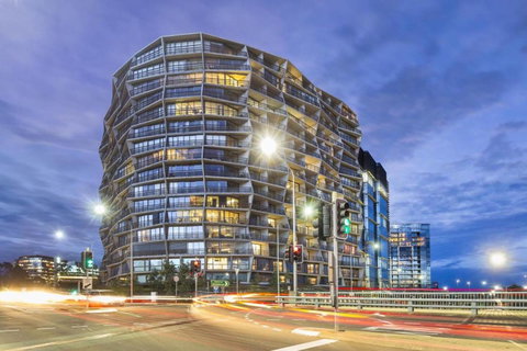 Canberra Luxury Apartment 3 - New Castle Holiday 33