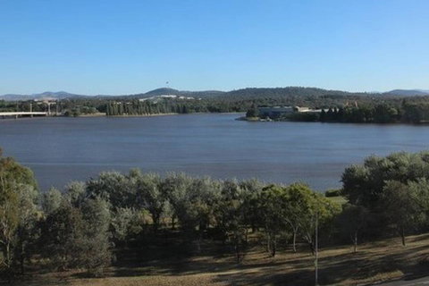 Canberra Luxury Apartment 3 - New Castle Holiday 3