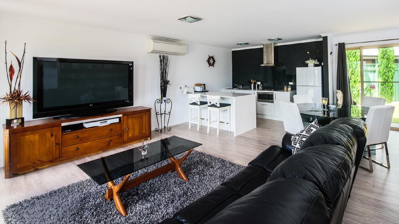 Normanville SA New Castle Holiday