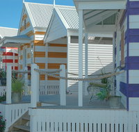 Beach Huts Middleton - New Castle Holiday