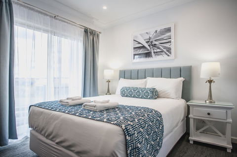 Marina Hotel - New Castle Holiday 6