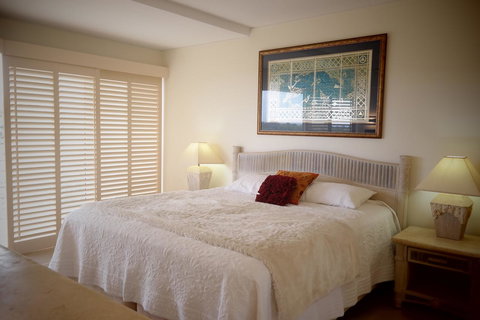 Pacific Bay Resort - New Castle Holiday 24