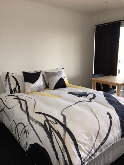 Port Lincoln Shark Apartment 1 - New Castle Holiday 5