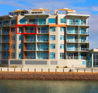 Wallaroo Marina Luxury Apartment - New Castle Holiday